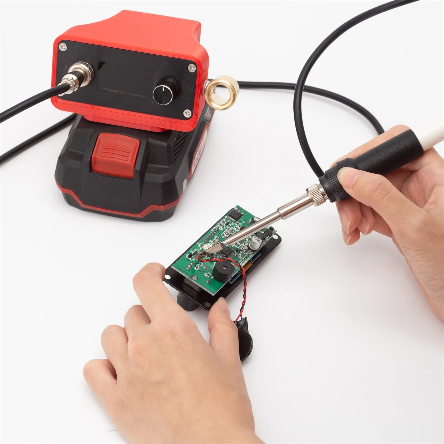 Saldatore elettrico digitale T - Digital Soldering Station T12 recensione e prezzo
